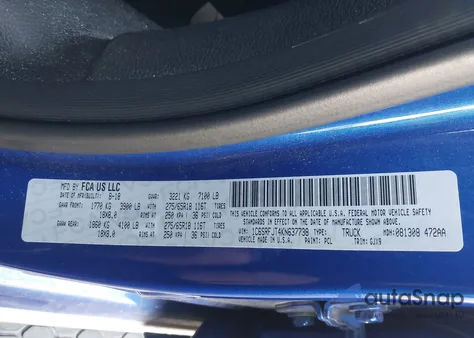 2019 Ram 1500 Laramie 4X4 5'7 Box from USA, damaged, VIN 1C6SRFJT4KN637738